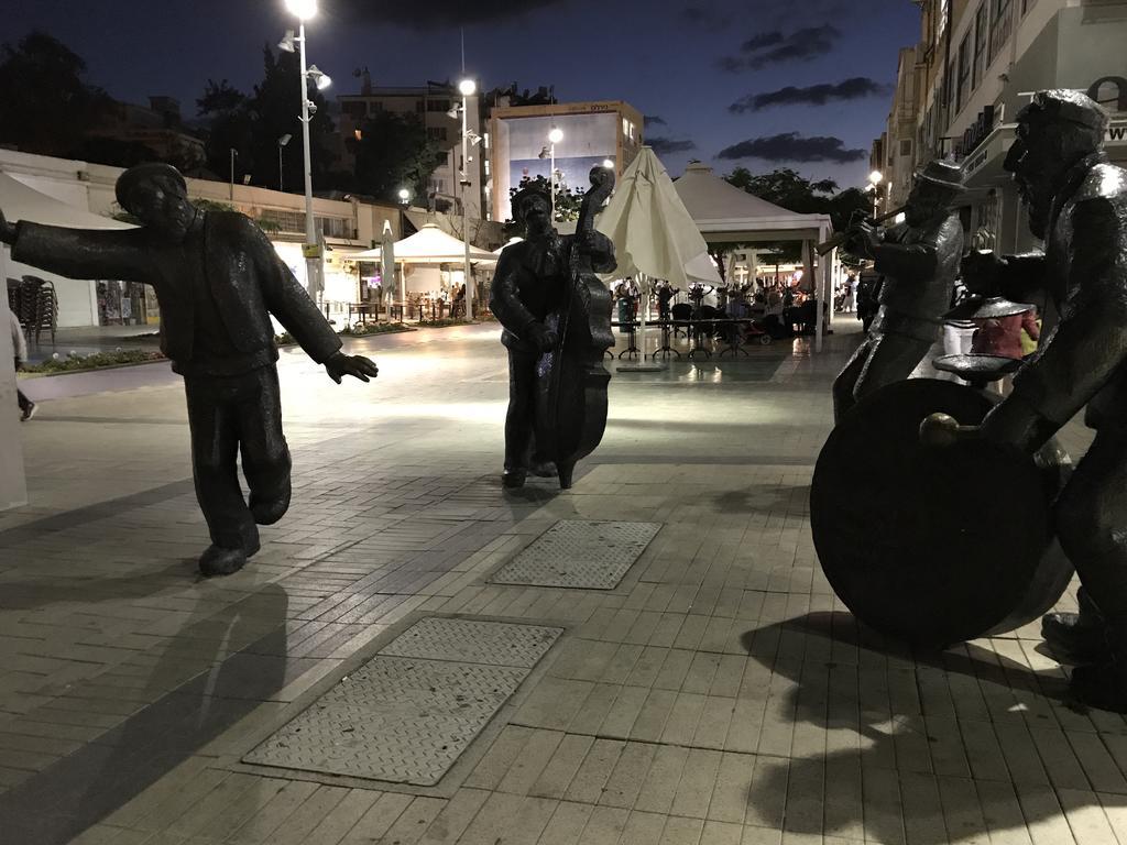 Netanya Motel Pierre المظهر الخارجي الصورة