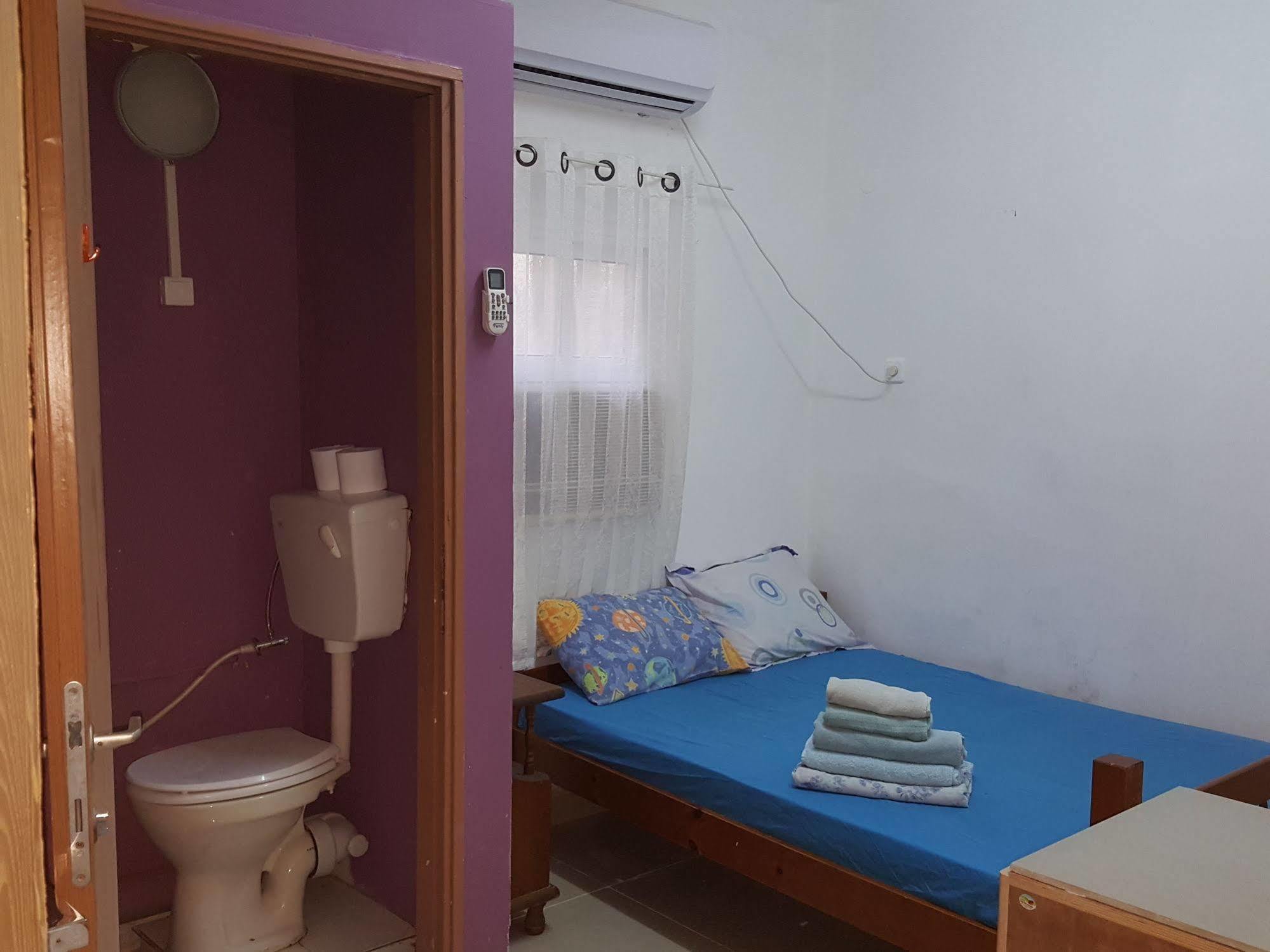 Netanya Motel Pierre المظهر الخارجي الصورة